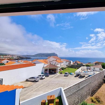 Angra do Heroísmo Farol Guesthouse חדר תמונה